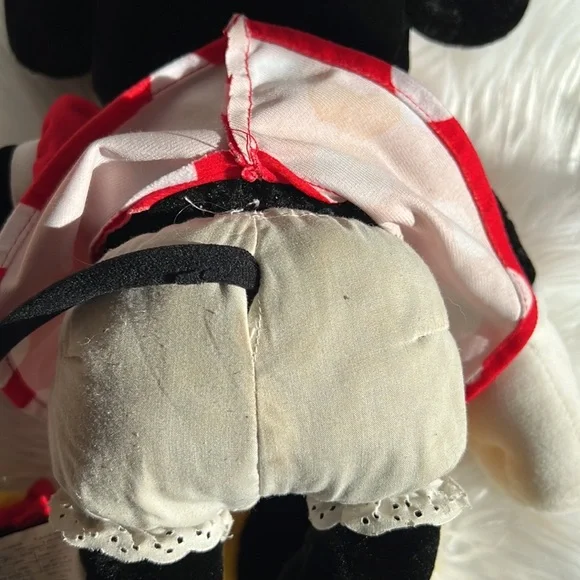 Disney’s Minnie Mouse plush 18” - Picture 8 of 8